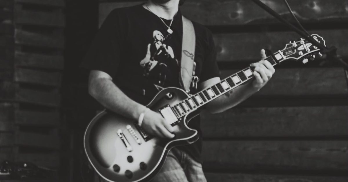 Reveille Rooftop Bar Live Music: Mitchell Ford | Visit College Station